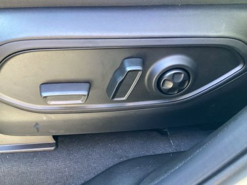 New 2025 Jeep Grand Cherokee L Altitude image 26