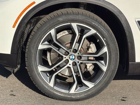Certified 2023 BMW X5 xDrive40i w/ Premium Package image 38
