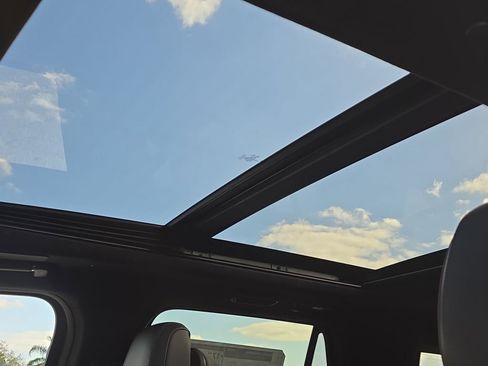 New 2026 Lincoln Navigator Black Label image 32