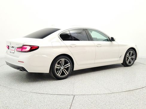 Used 2023 BMW 530i w/ Convenience Package RWD image 5