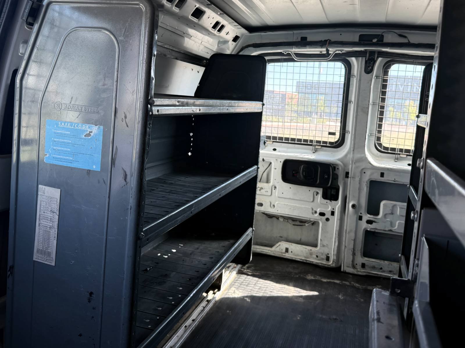 Used 2016 Chevrolet Express 2500 RWD image 37