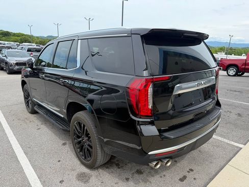 Used 2024 GMC Yukon Denali AWD/4WD image 3