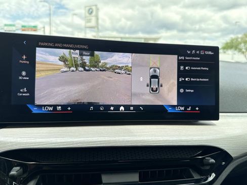 Used 2025 BMW 430i w/ Premium Package RWD image 25