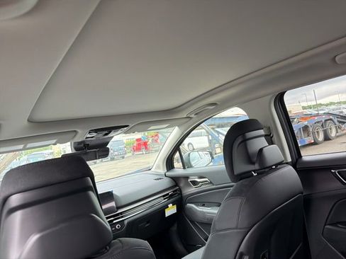New 2026 Kia Sportage SX Prestige AWD/4WD image 9