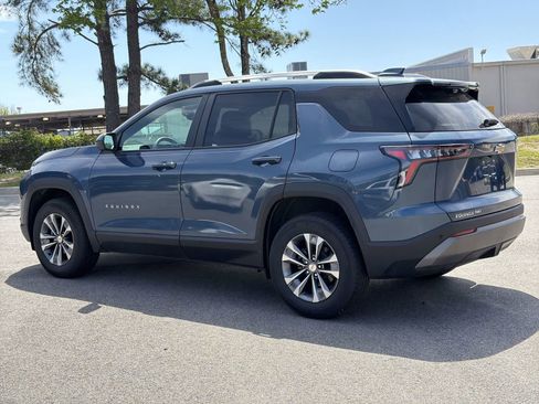 Used 2025 Chevrolet Equinox LT w/ Convenience Package II image 8