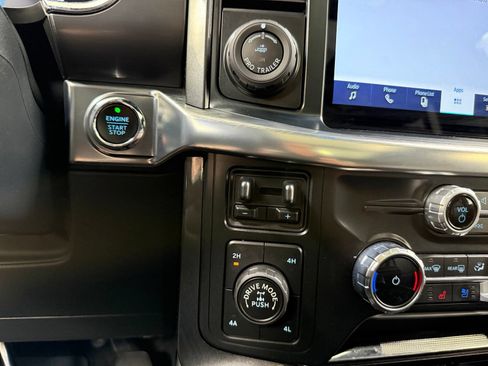 Used 2022 Ford F150 Lariat w/ Max Trailer Tow Package AWD/4WD image 23