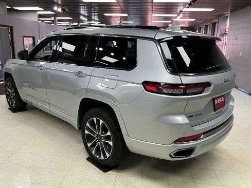 Used 2023 Jeep Grand Cherokee L Overland image 4