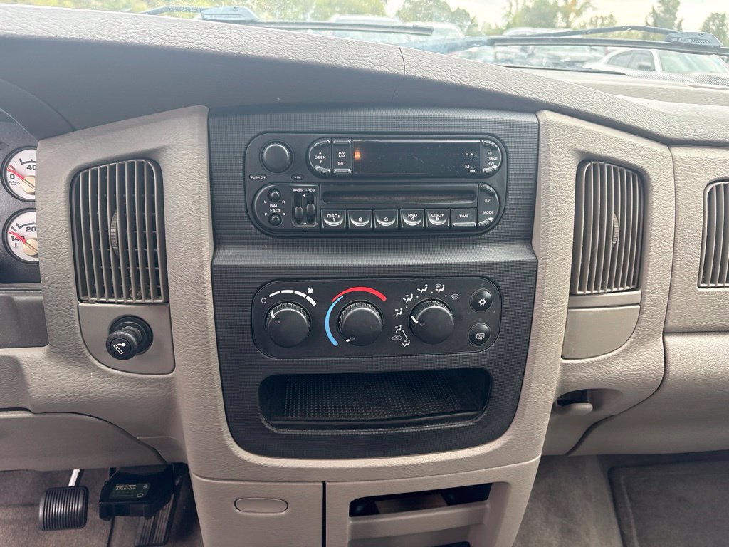 Used 2003 Dodge Ram 3500 Truck SLT RWD image 18