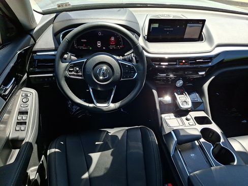 Certified 2024 Acura MDX SH-AWD w/ Technology Package image 11