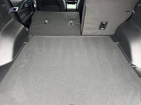 New 2026 Chevrolet Equinox EV LT image 15