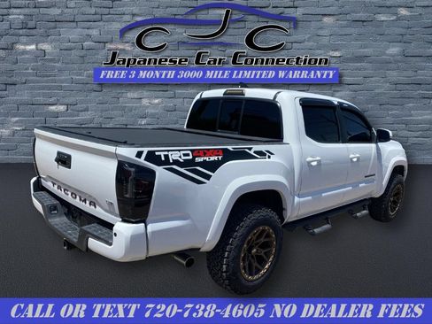 Used 2016 Toyota Tacoma TRD Sport AWD/4WD image 10