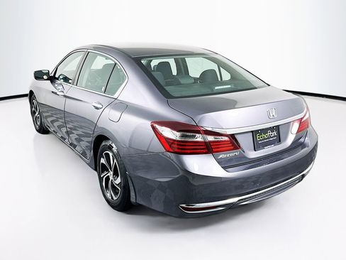 Used 2017 Honda Accord LX image 5