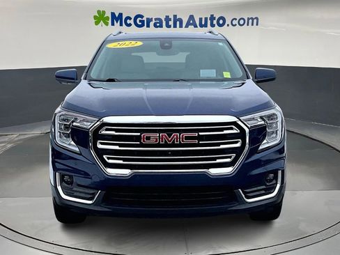 Used 2022 GMC Terrain SLT w/ Tech Package image 2