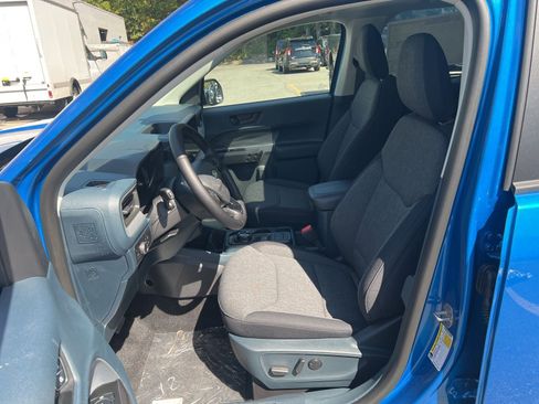 New 2025 Ford Maverick XLT w/ XLT Luxury Package image 15