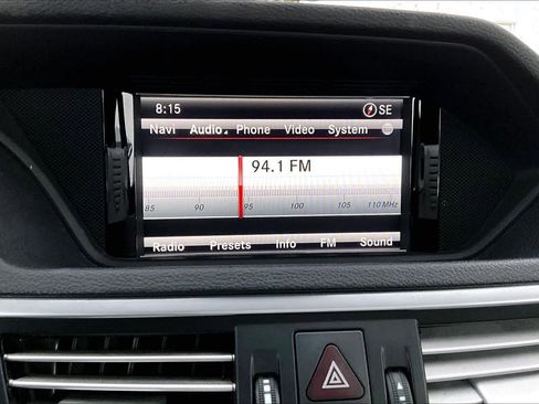 Used 2013 Mercedes-Benz E 350 BlueTEC Sedan image 33