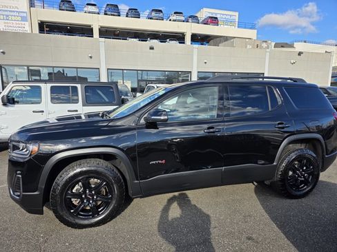 Used 2023 GMC Acadia AT4 w/ Technology Package image 3
