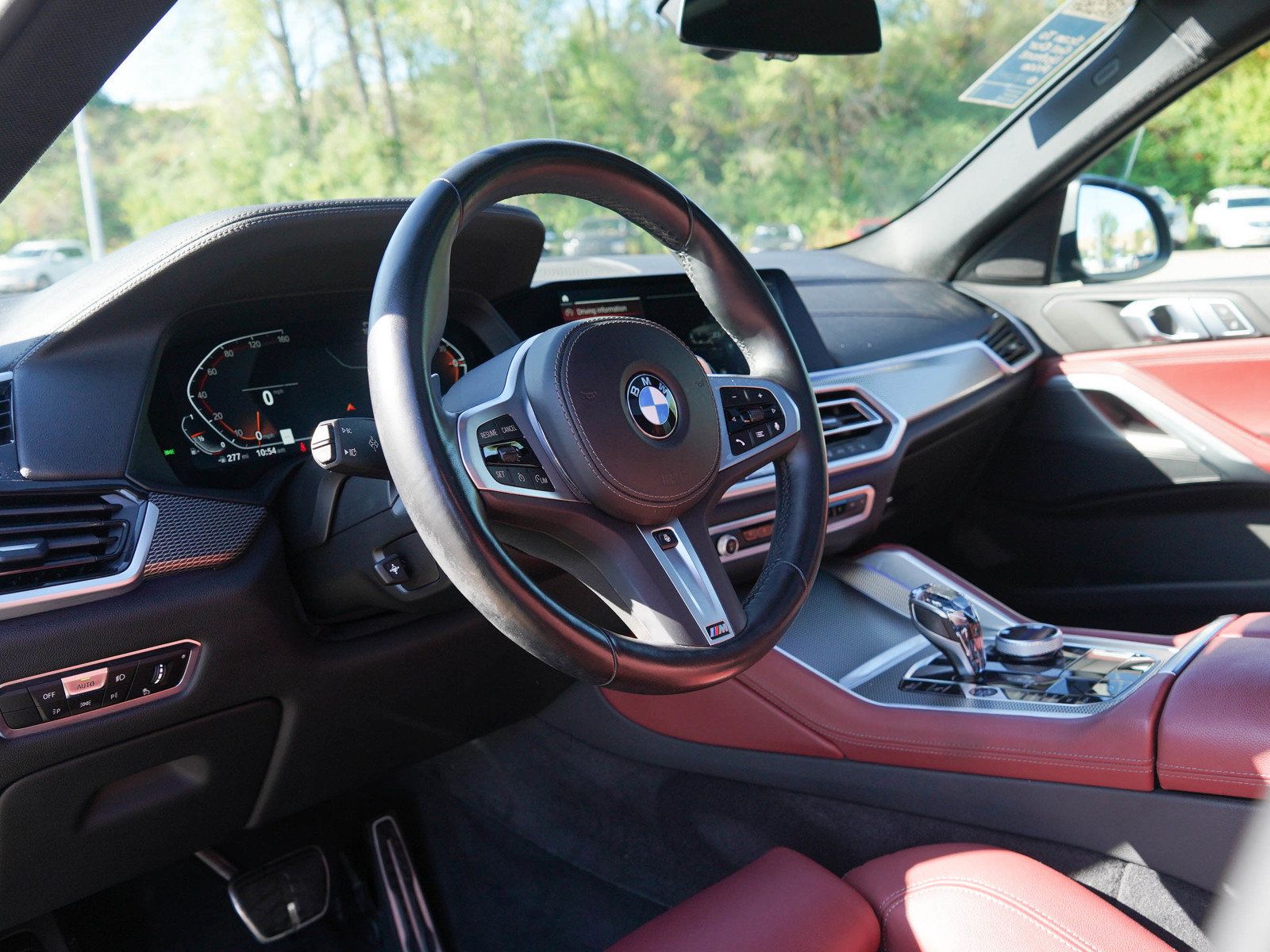 Used 2022 BMW X6 xDrive40i AWD/4WD image 25