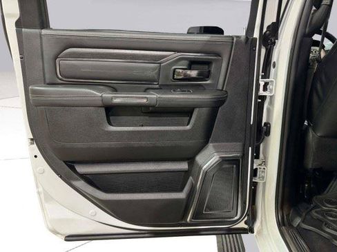 Used 2022 RAM 2500 Limited AWD/4WD image 57