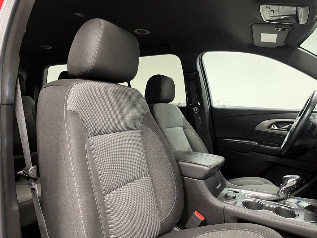 Used 2023 Chevrolet Traverse LT AWD/4WD image 58
