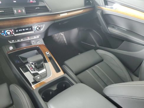 Used 2023 Audi Q5 2.0T Premium Plus w/ Premium Plus Package AWD/4WD image 17