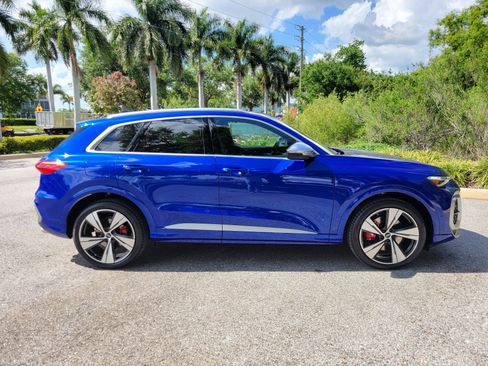 New 2026 Audi SQ5 Premium Plus image 3