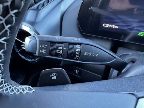 New 2026 Chevrolet Equinox EV LT image 26