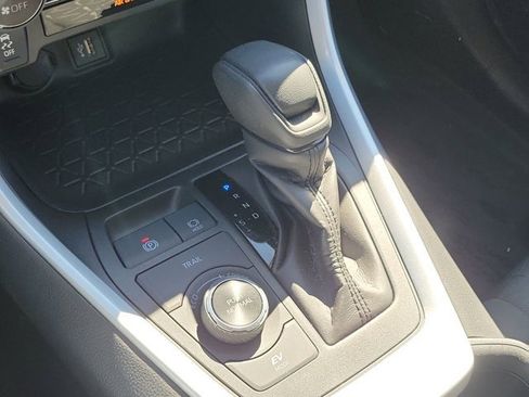 Used 2024 Toyota RAV4 AWD Hybrid image 25