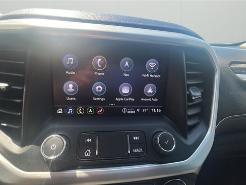 Used 2023 GMC Acadia SLT w/ Preferred Package FWD image 16