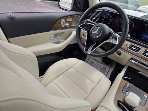 Certified 2026 Mercedes-Benz GLE 450 4MATIC image 29