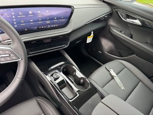 New 2025 Buick Envision Preferred image 64