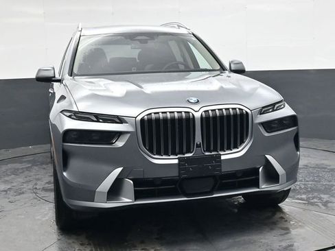 Used 2024 BMW X7 xDrive40i AWD/4WD image 10