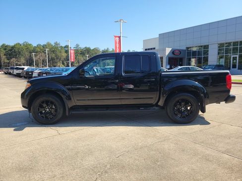 Used 2021 Nissan Frontier SV w/ Midnight Edition Floor Mats RWD image 2