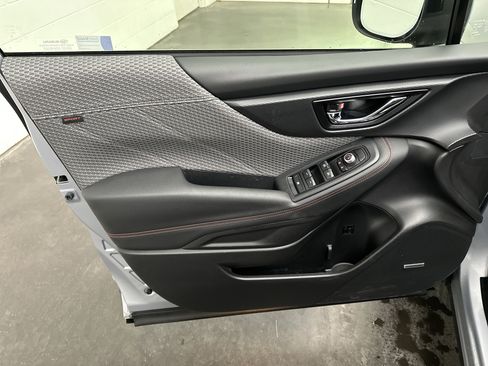 Used 2024 Subaru Forester Sport image 18