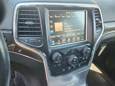 Used 2015 Jeep Grand Cherokee SRT w/ Trailer Tow Group IV AWD/4WD image 24