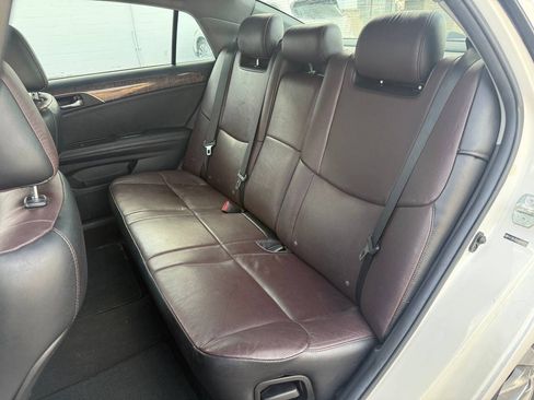 Used 2011 Toyota Avalon Limited FWD image 22