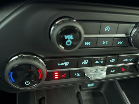 New 2025 Ford Bronco Big Bend image 18