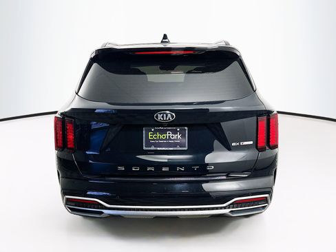 Used 2021 Kia Sorento EX w/ Panoramic Sunroof Package FWD image 7