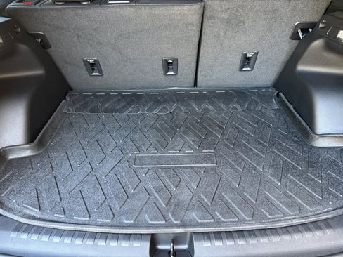 Used 2024 Chevrolet Blazer EV RS image 18