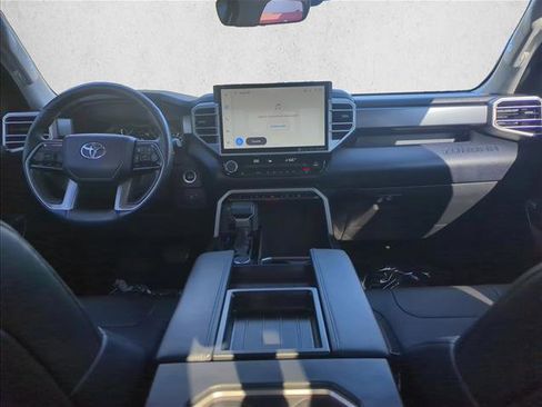 Used 2022 Toyota Tundra SR5 w/ SR5 Premium Package image 21
