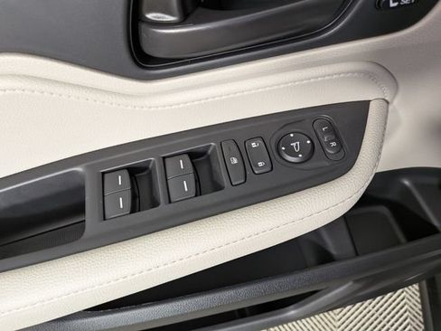 New 2026 Honda Odyssey EX-L image 15