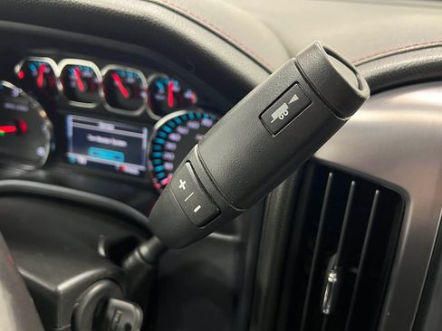 Used 2018 GMC Sierra 1500 SLT AWD/4WD image 31