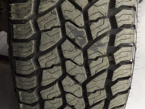 Used 2017 Ford F250 Lariat w/ Camper Package image 33