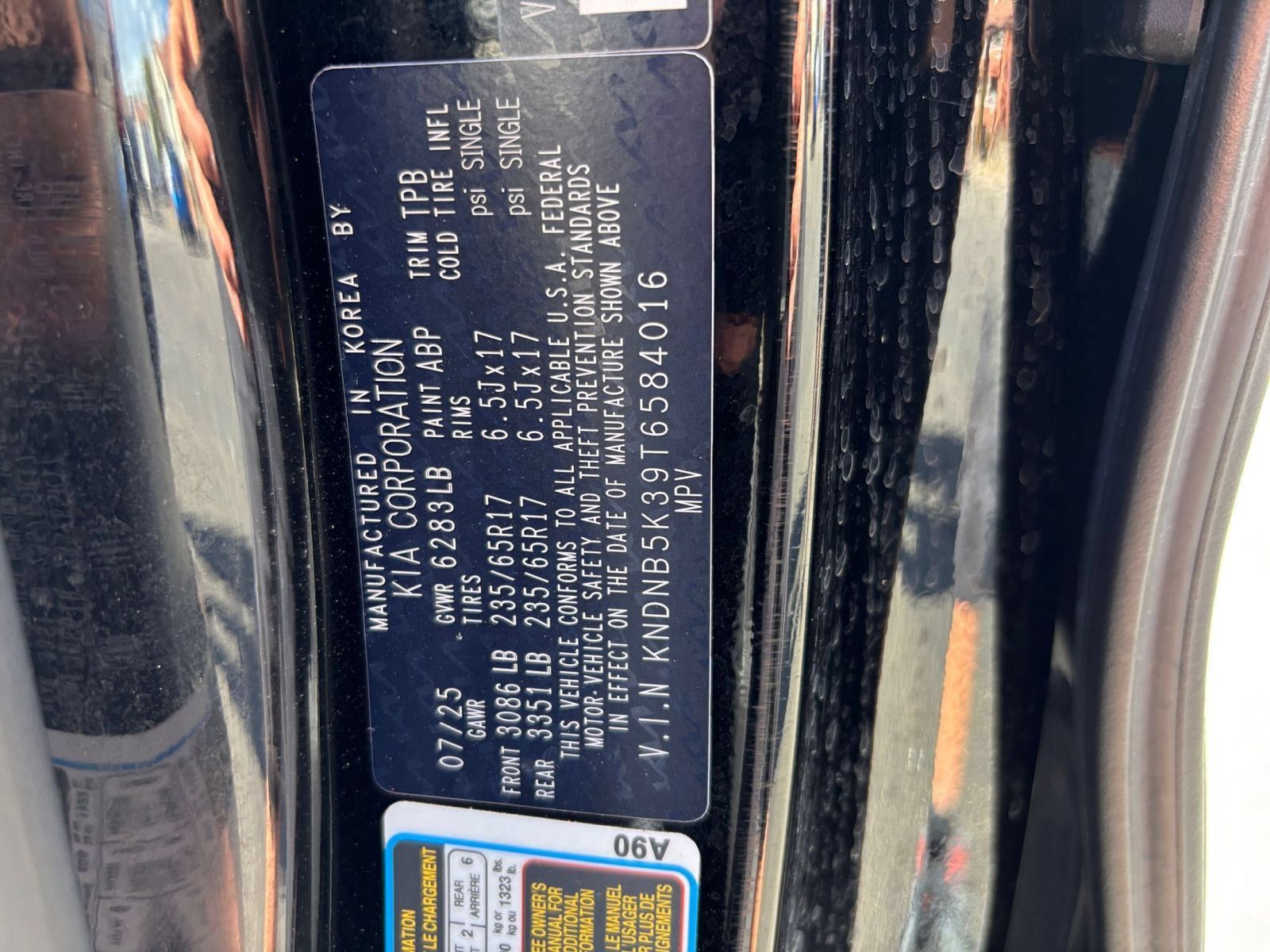 Used 2026 Kia Carnival FWD image 31