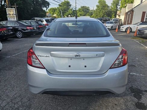 Used 2017 Nissan Versa S Plus image 11