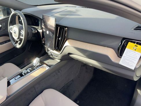 New 2026 Volvo XC60 B5 Plus w/ Protection Package Premier image 31