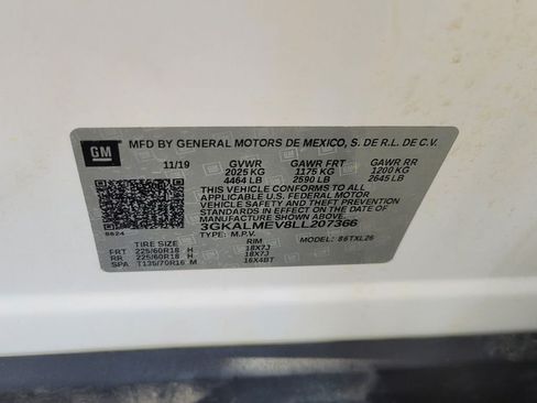 Used 2020 GMC Terrain SLE w/ Driver Convenience Package FWD image 19