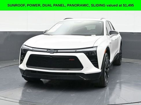 New 2025 Chevrolet Blazer EV RS w/ Super Cruise Package image 3