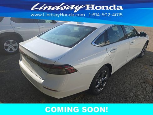 Used 2023 Honda Accord EX image 3