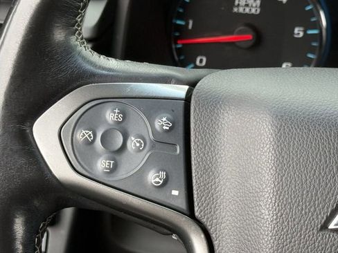 Used 2019 Chevrolet Tahoe Premier w/ Premier Plus Edition image 17