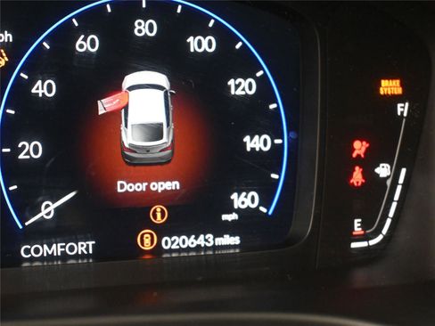 Used 2024 Acura Integra image 3